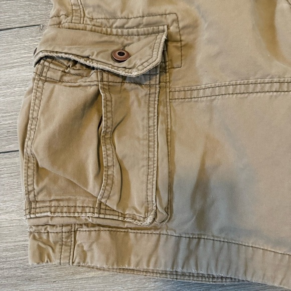 Men’s Vintage Y2K Hollister Cargo Shorts Outdoor Gorpcore Hike Baggy Khaki Sz 32 - Picture 5 of 12